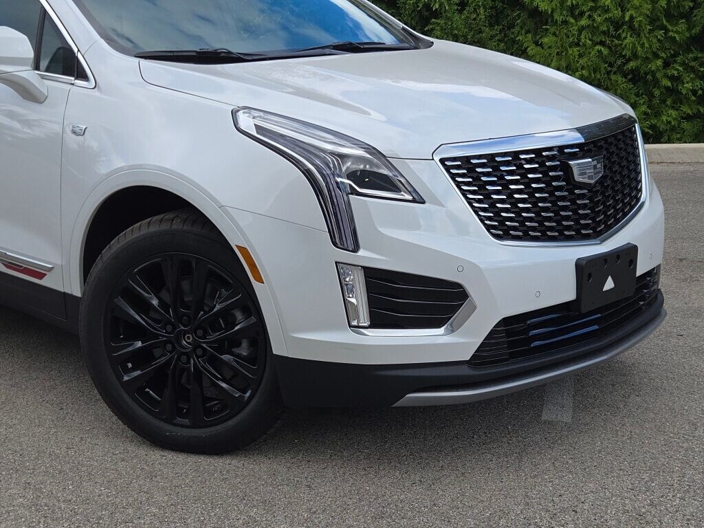 New 2025 CADILLAC XT5 Premium Luxury SUV