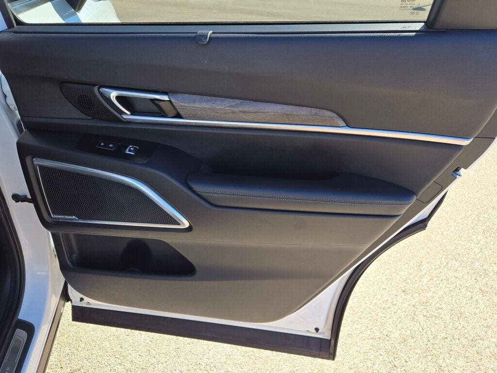 2020 KIA TELLURIDE - Image 10