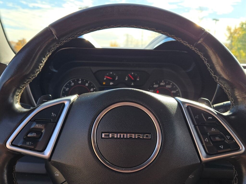 2020 CHEVROLET CAMARO - Image 25