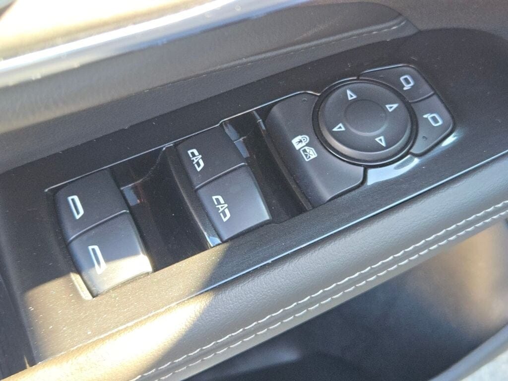 2023 CADILLAC CT4 - Image 23