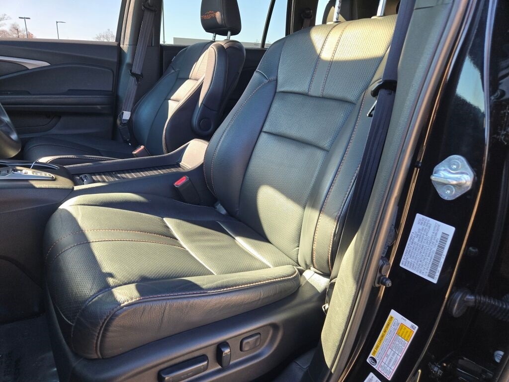 2022 HONDA PASSPORT - Image 30