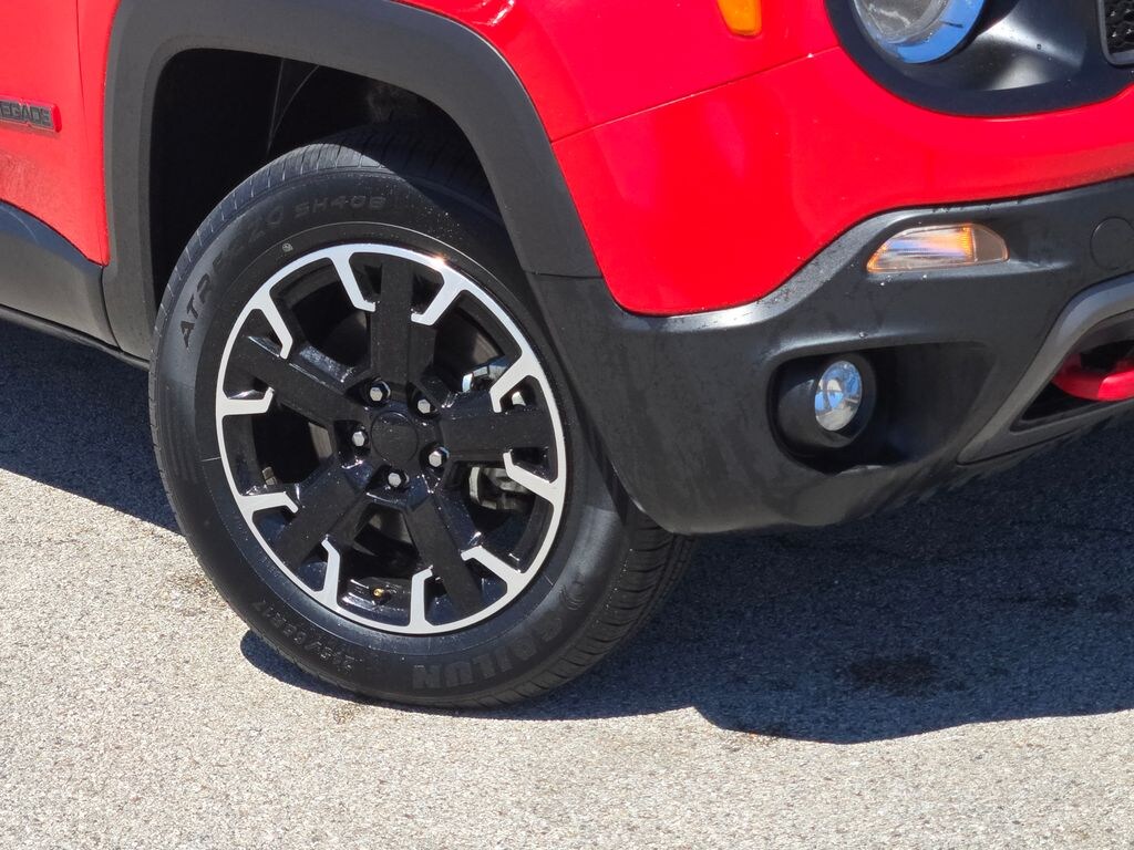 Used 2023 Jeep Renegade Trailhawk SUV