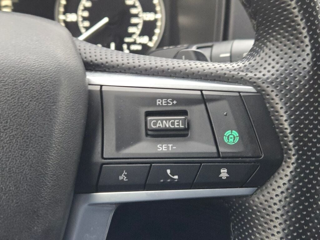 2024 MITSUBISHI OUTLANDER - Image 36