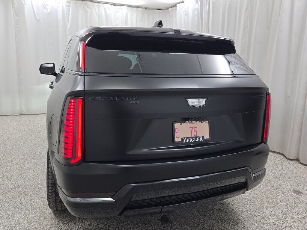 2025 CADILLAC ESCALADE IQ - Image 17