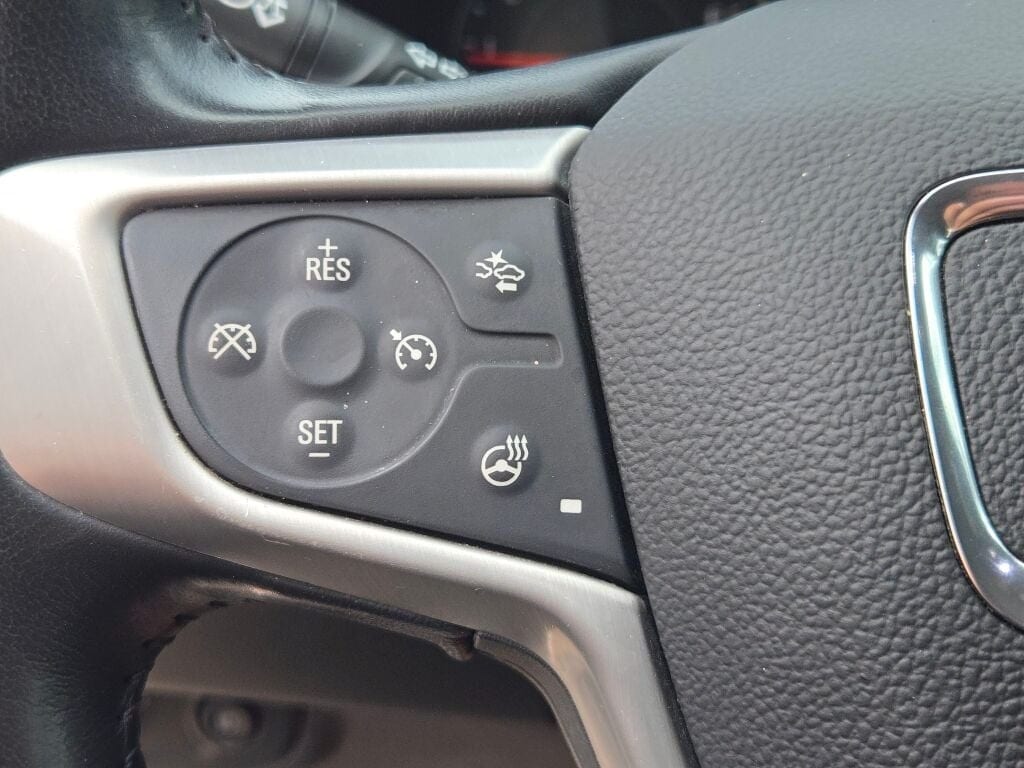 2021 GMC TERRAIN - Image 33