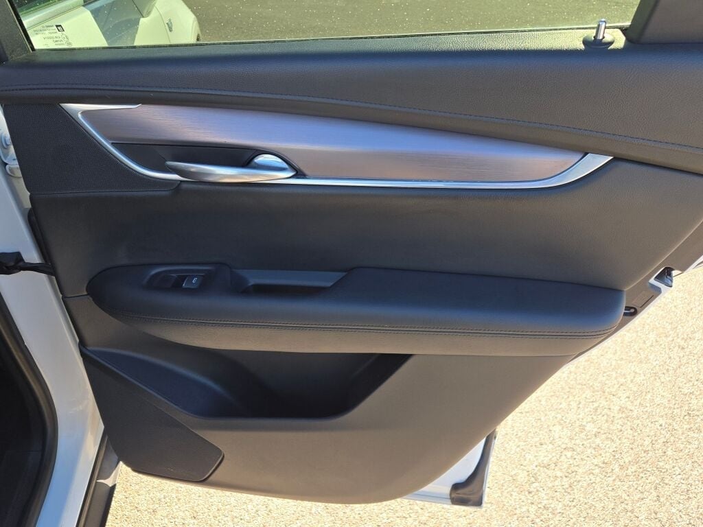 2018 CADILLAC XT5 - Image 10