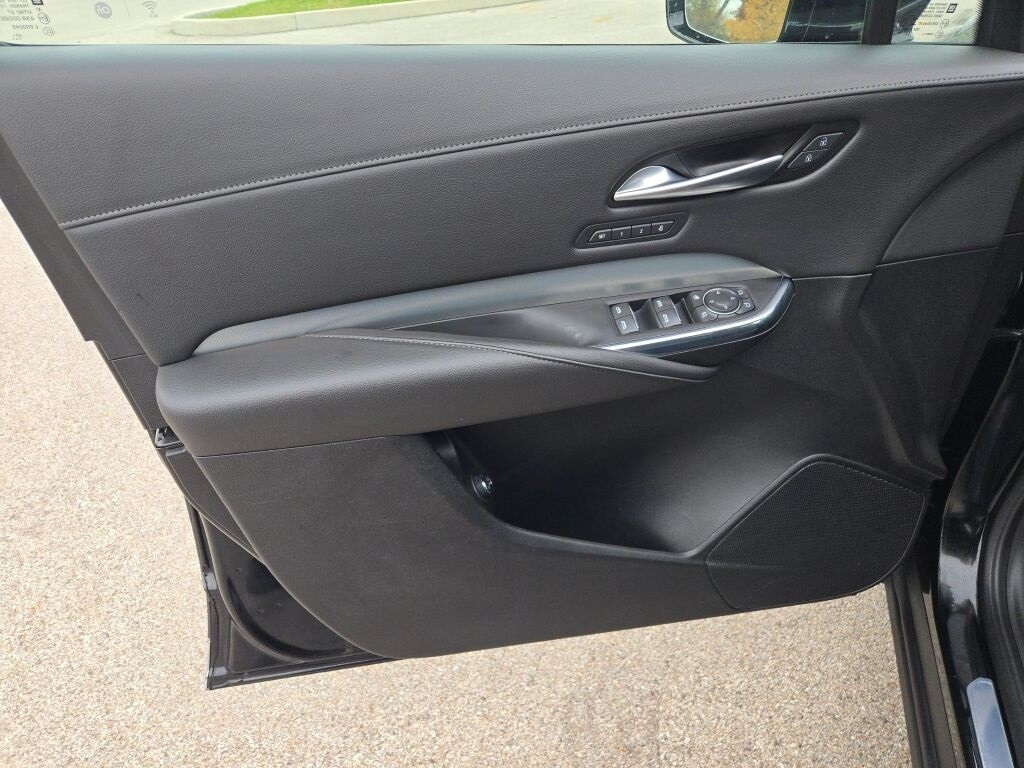 2023 CADILLAC XT4 - Image 22