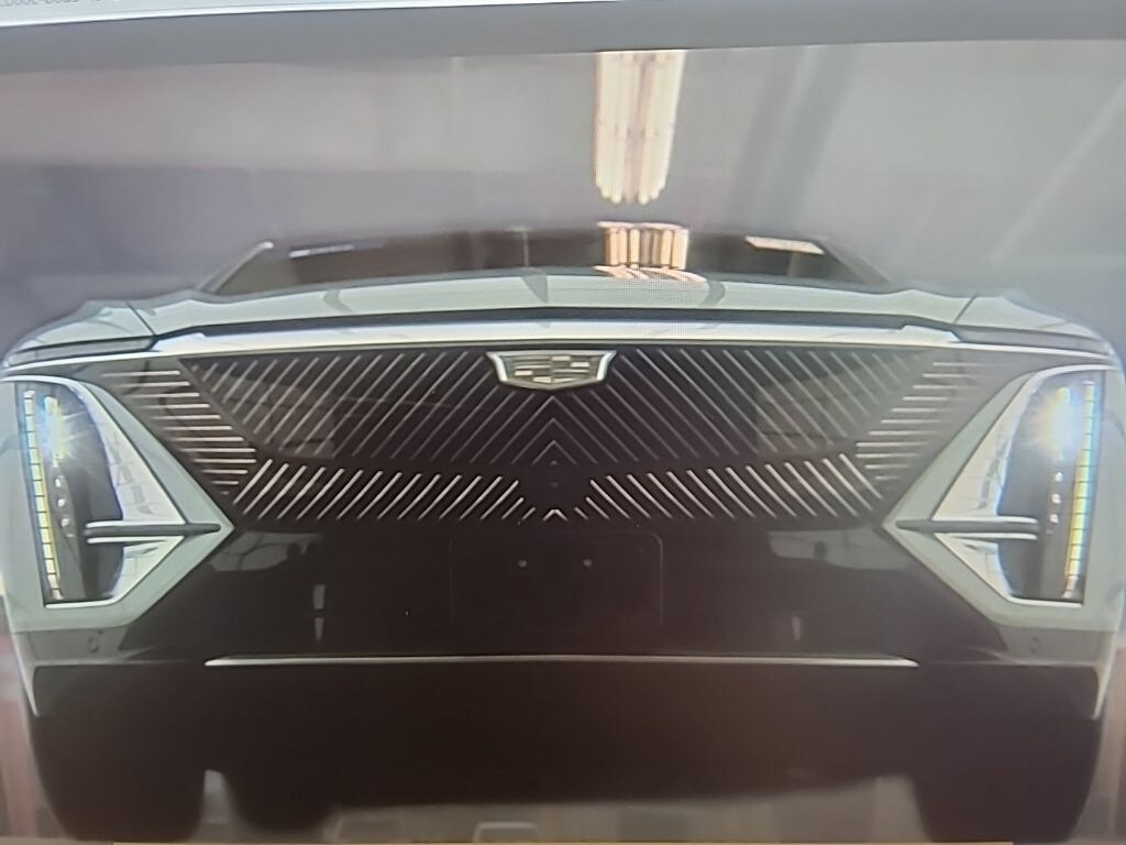 Used 2024 CADILLAC LYRIQ Tech SUV