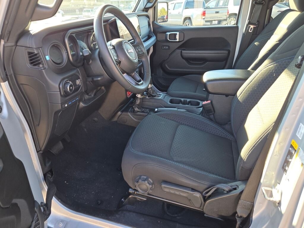 2024 JEEP WRANGLER - Image 24