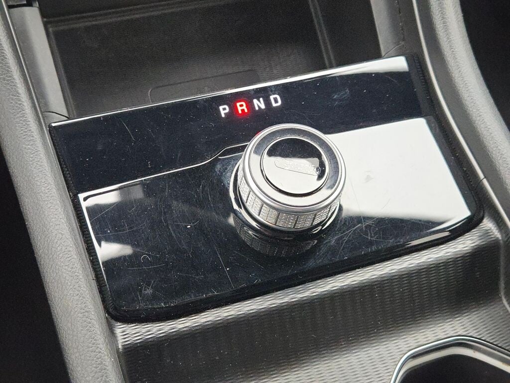 2024 JEEP GRAND CHEROKEE - Image 30