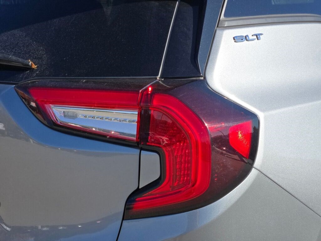 2024 GMC TERRAIN - Image 13