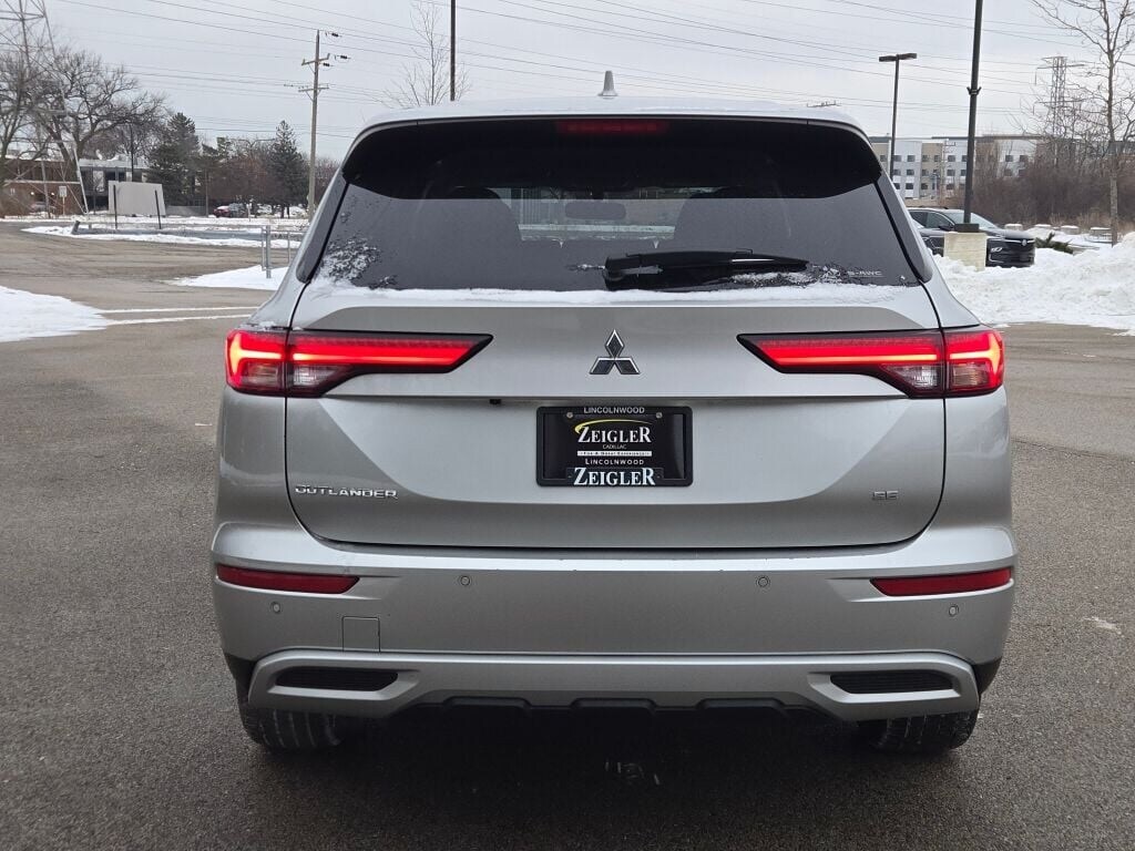 2024 MITSUBISHI OUTLANDER - Image 14