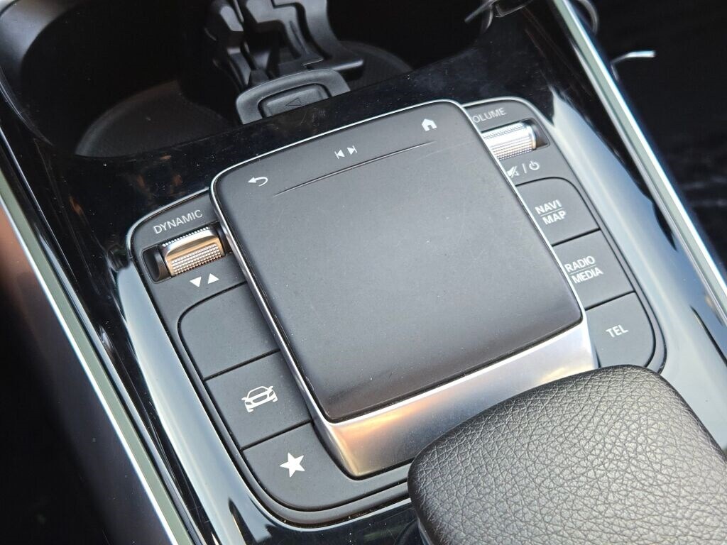 2022 MERCEDES-BENZ GLA-CLASS - Image 30