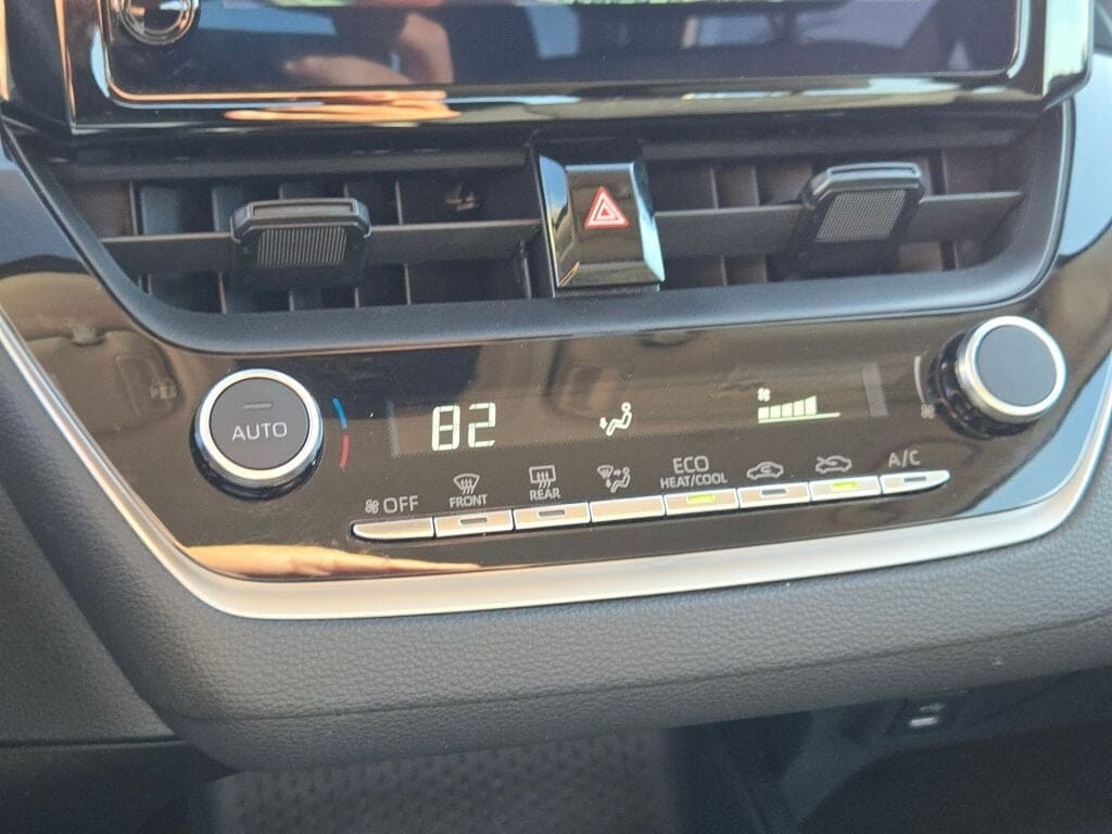 2024 TOYOTA COROLLA - Image 26