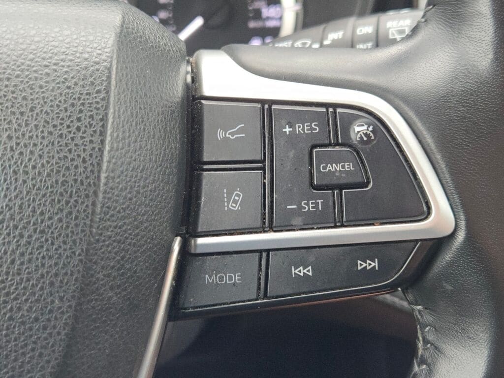 2023 TOYOTA HIGHLANDER - Image 35