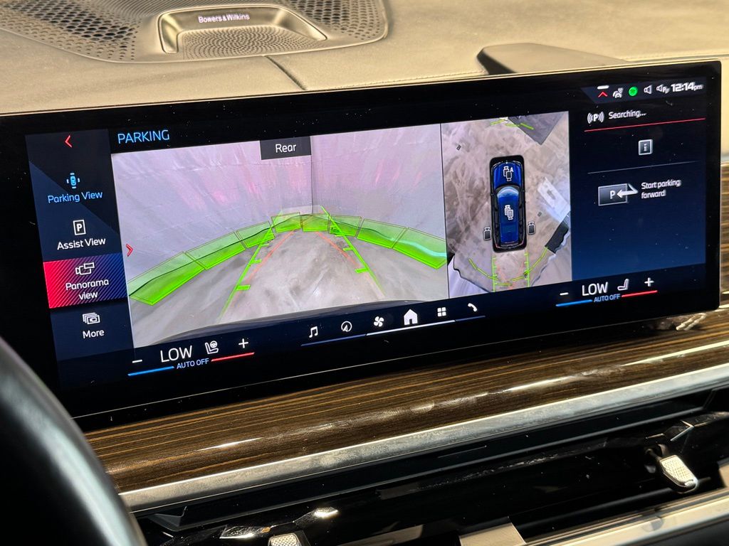 2024 BMW X7 - Image 11