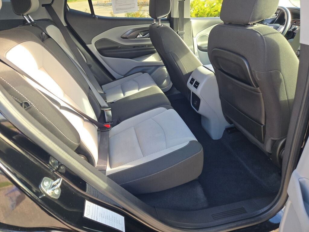 2024 GMC TERRAIN - Image 11