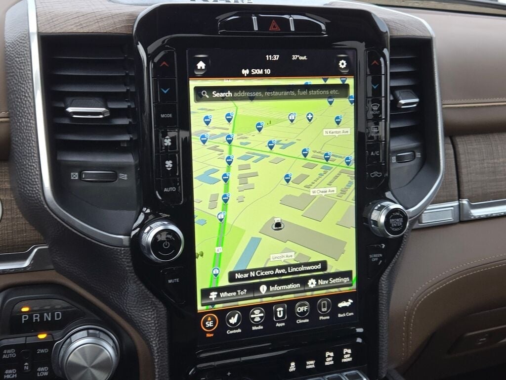 2021 RAM 1500 - Image 32