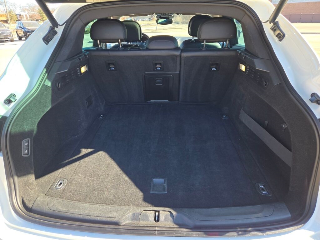 2023 MASERATI LEVANTE - Image 21