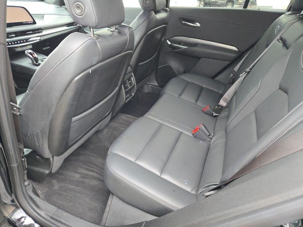 2024 CADILLAC XT4 - Image 19