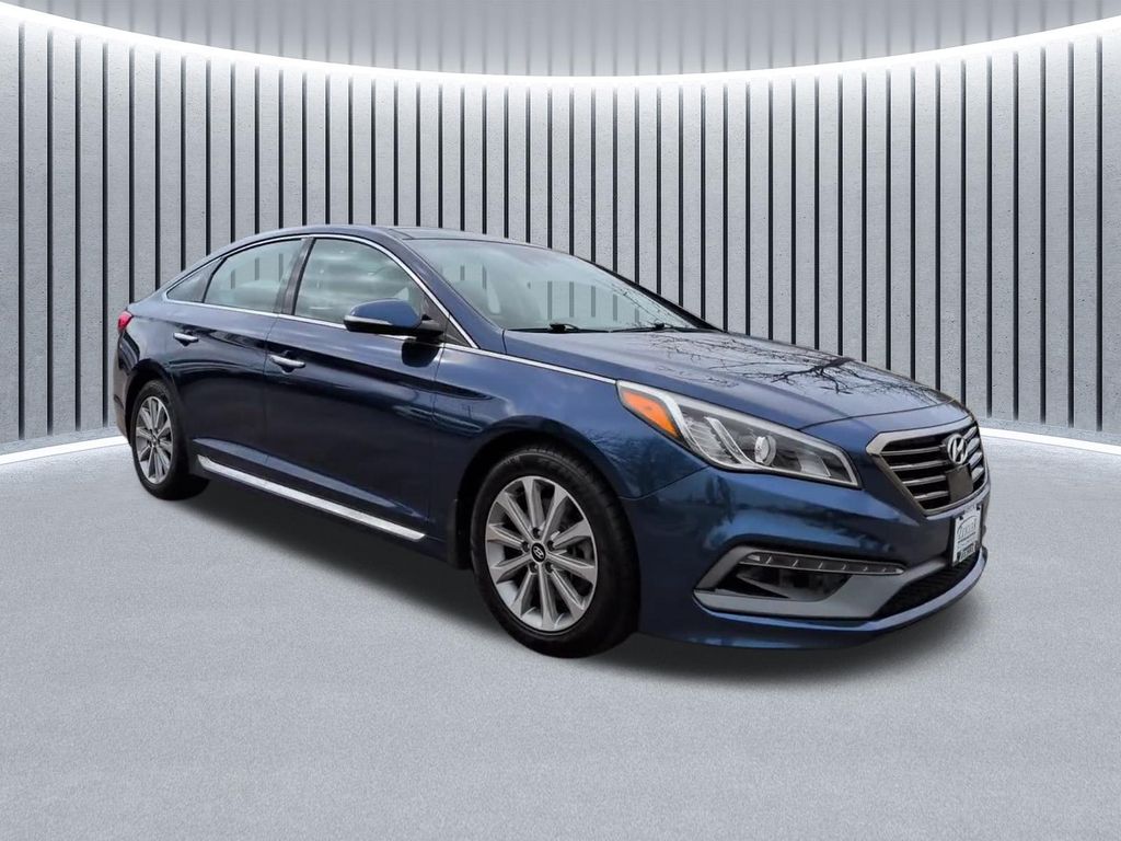 Used 2016 Hyundai Sonata Limited with VIN 5NPE34AF8GH389412 for sale in Orland Park, IL