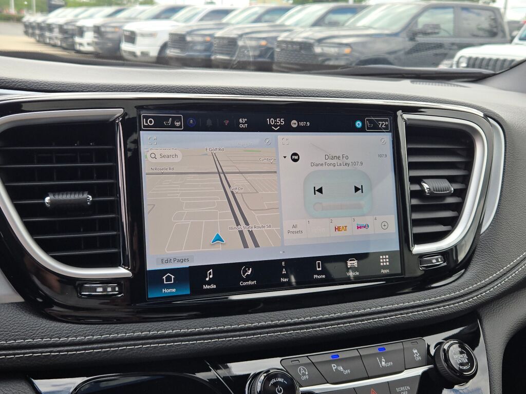 2026 Chrysler Pacifica Limited - Photo 30
