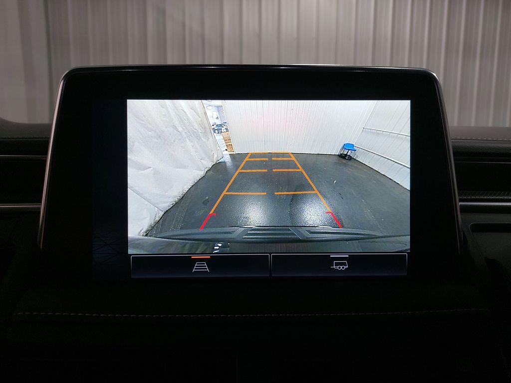 2023 GMC YUKON - Image 27