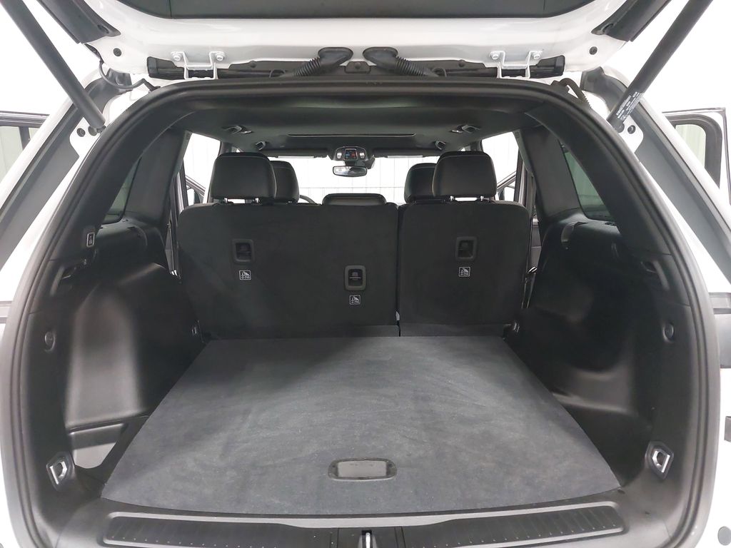 2023 JEEP GRAND CHEROKEE - Image 12