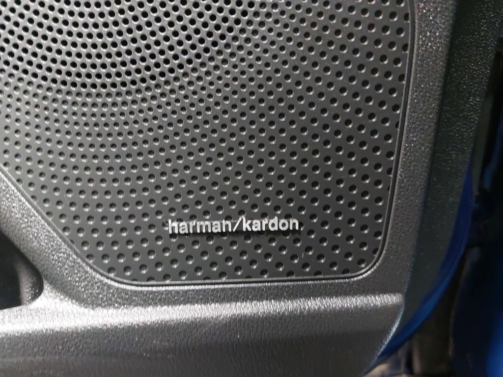 2022 KIA NIRO - Image 28