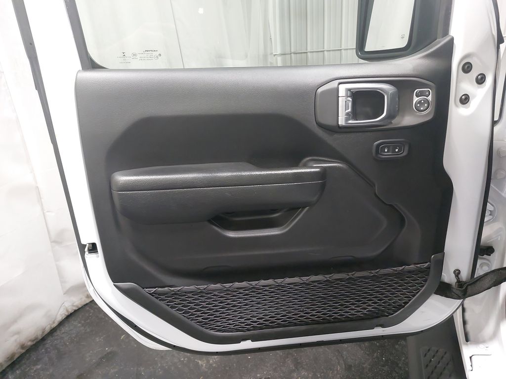 2022 JEEP GLADIATOR - Image 27