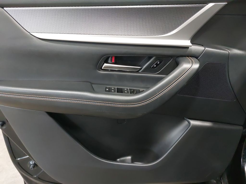 2025 MAZDA CX-90 - Image 29