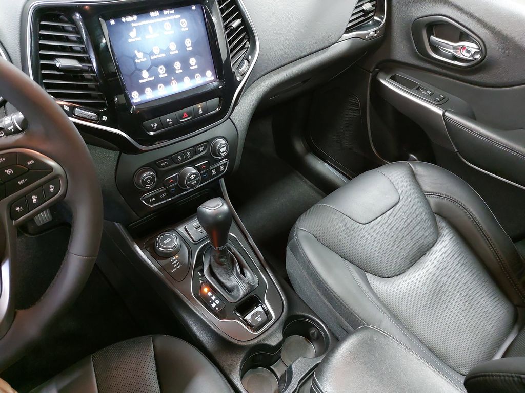 2021 JEEP CHEROKEE - Image 23