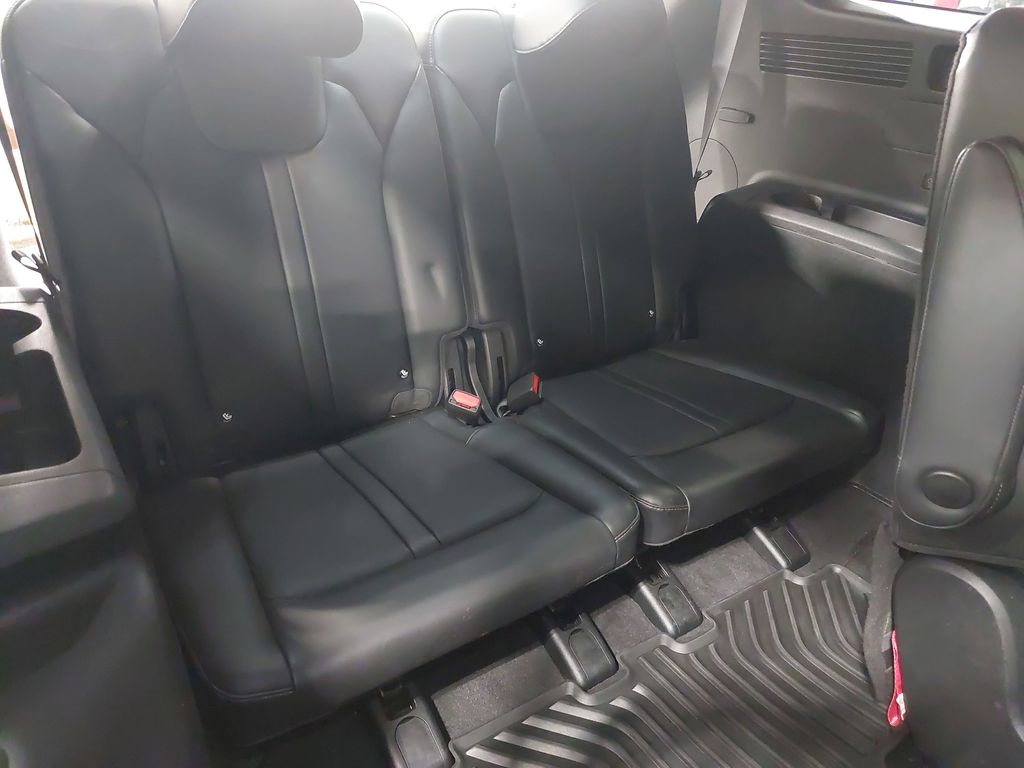 2024 KIA SORENTO - Image 12