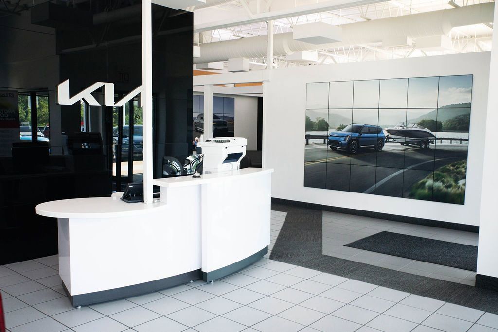 2025 MAZDA CX-30 - Image 11