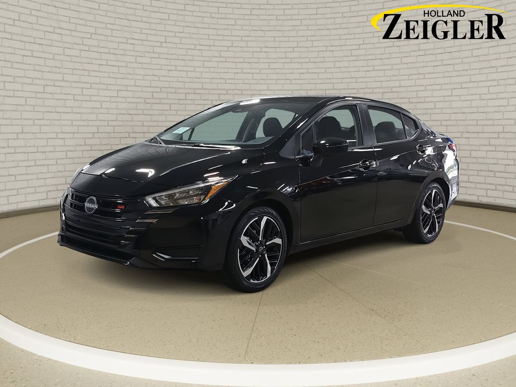2025 Nissan Versa Sedan SR