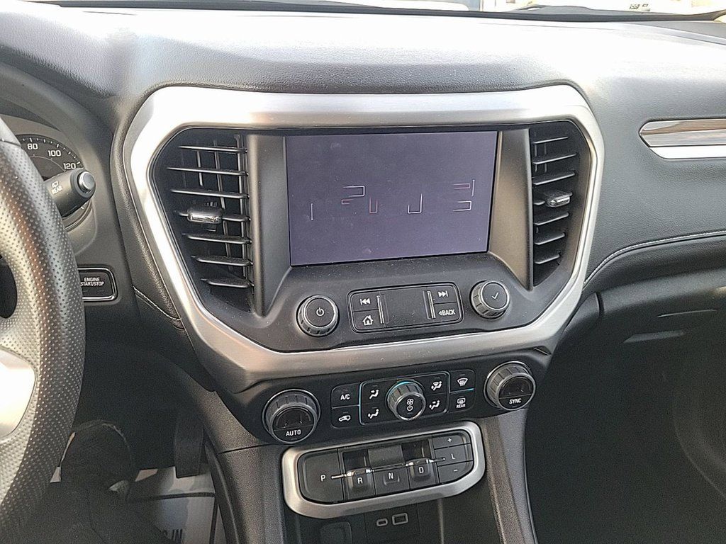 2023 GMC ACADIA - Image 12