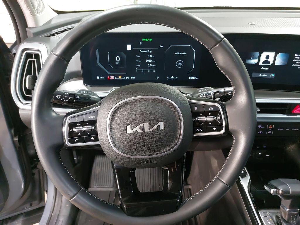 2024 KIA SORENTO - Image 19