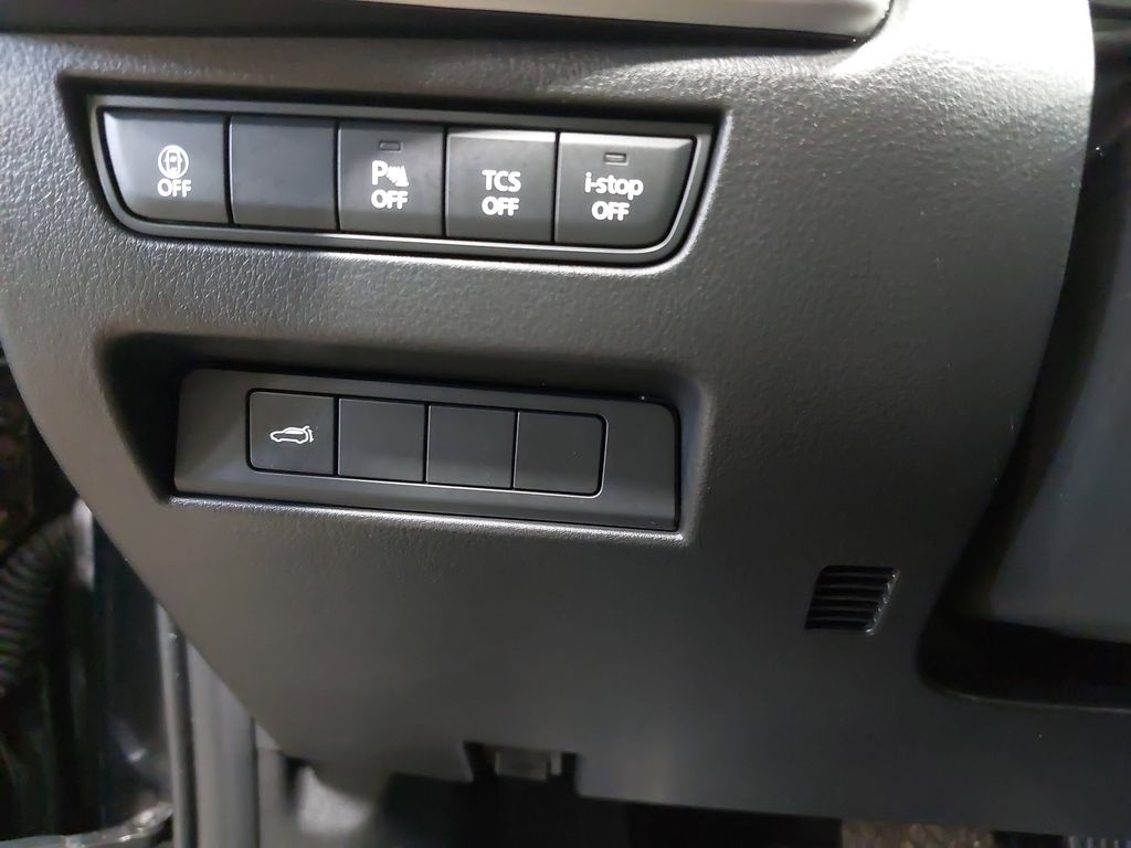 2025 MAZDA CX-90 - Image 28