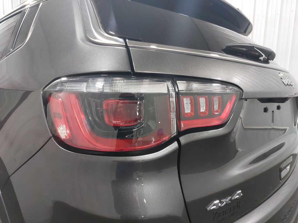 2022 JEEP COMPASS - Image 34