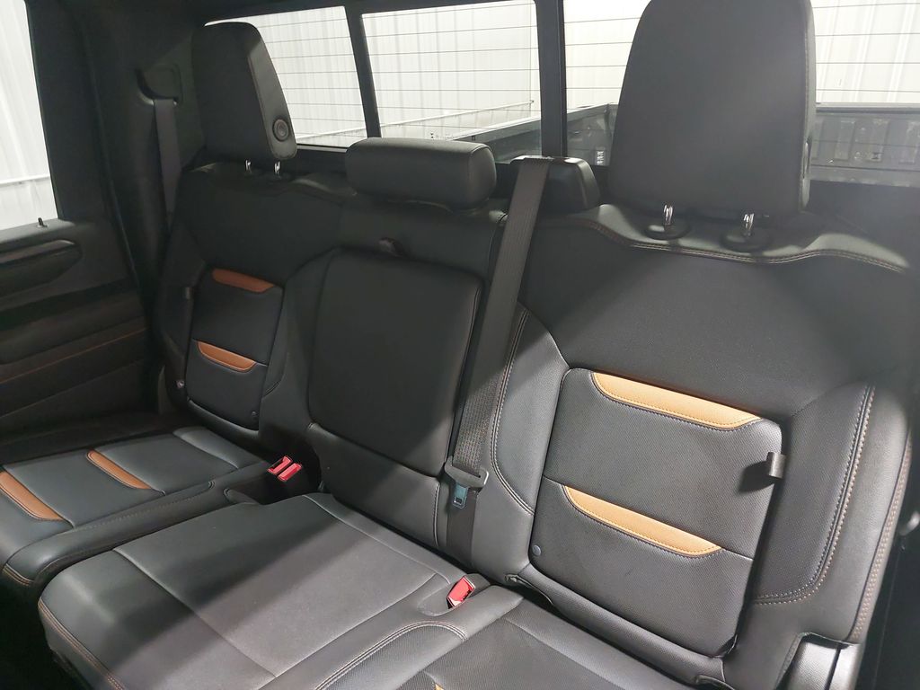 2024 GMC SIERRA HD - Image 14