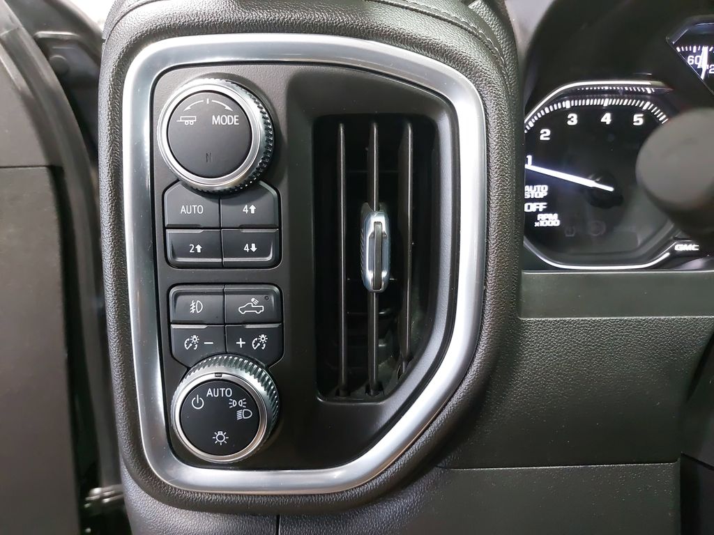 2021 GMC SIERRA - Image 24