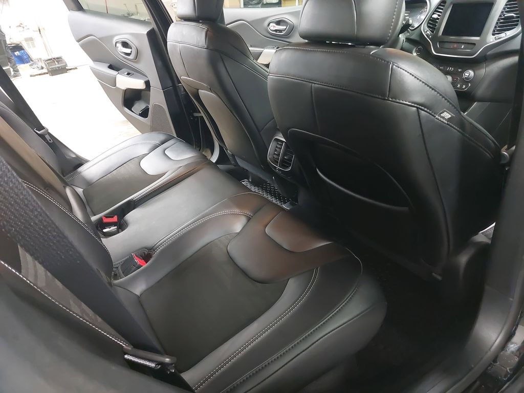 2022 JEEP CHEROKEE - Image 11