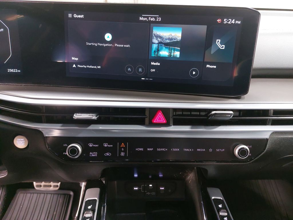 2024 KIA SORENTO - Image 22