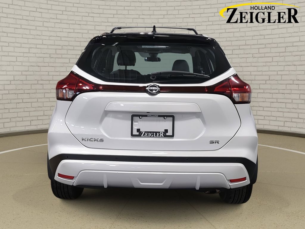 2023 NISSAN KICKS - Image 6