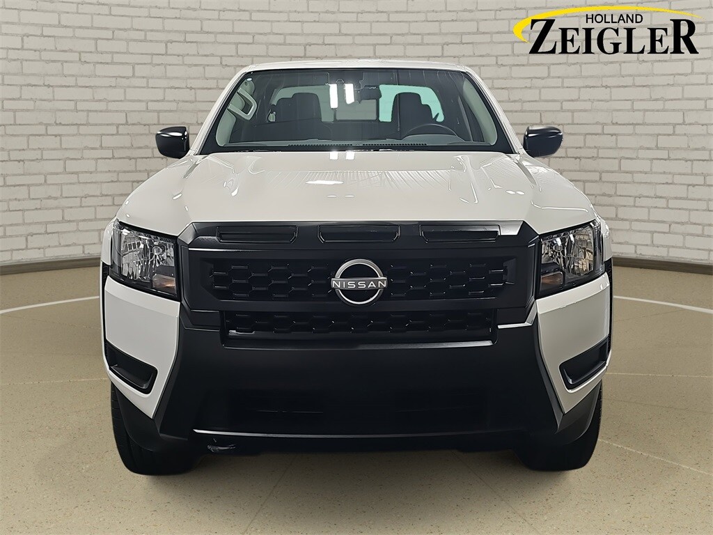 2025 Nissan Frontier S photo 2