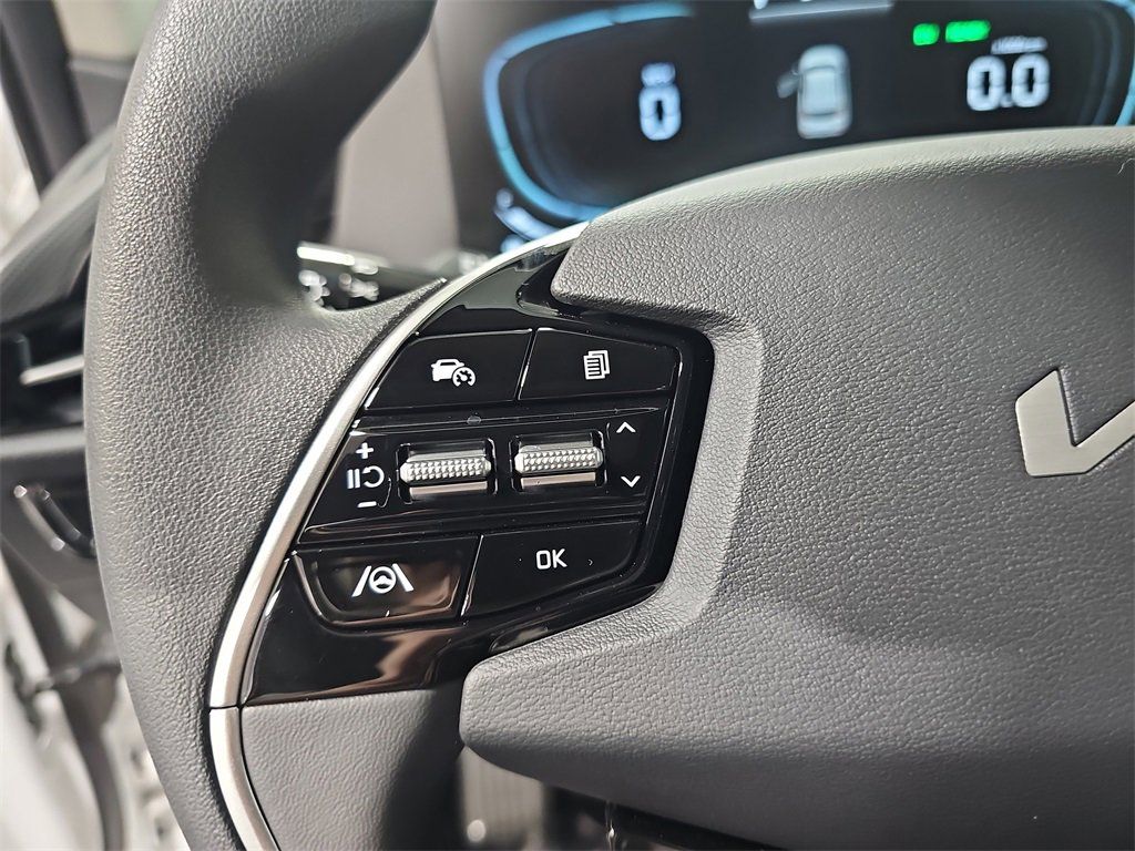 2024 KIA NIRO - Image 16