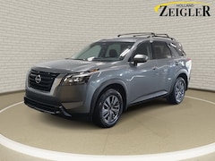 2025 Nissan Pathfinder SV SUV
