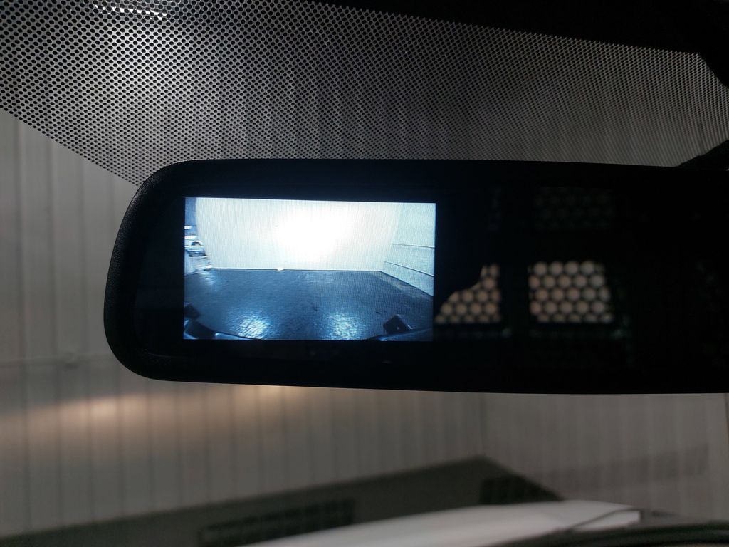 2024 GMC SAVANA - Image 20