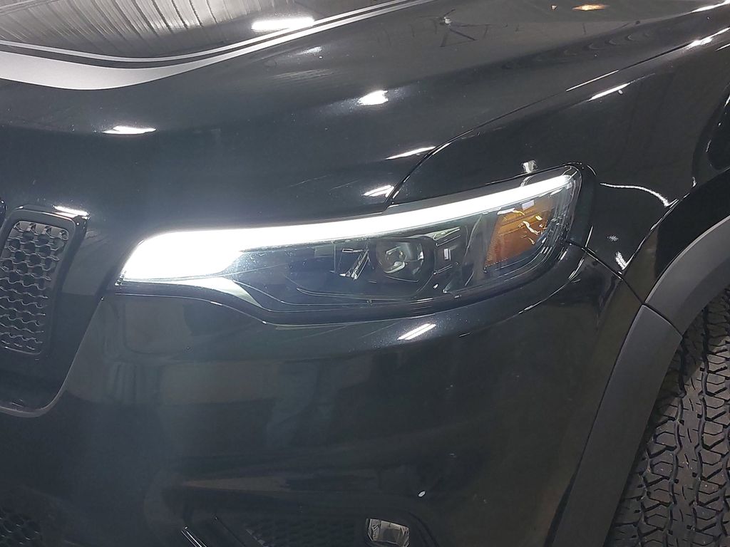 2022 JEEP CHEROKEE - Image 30