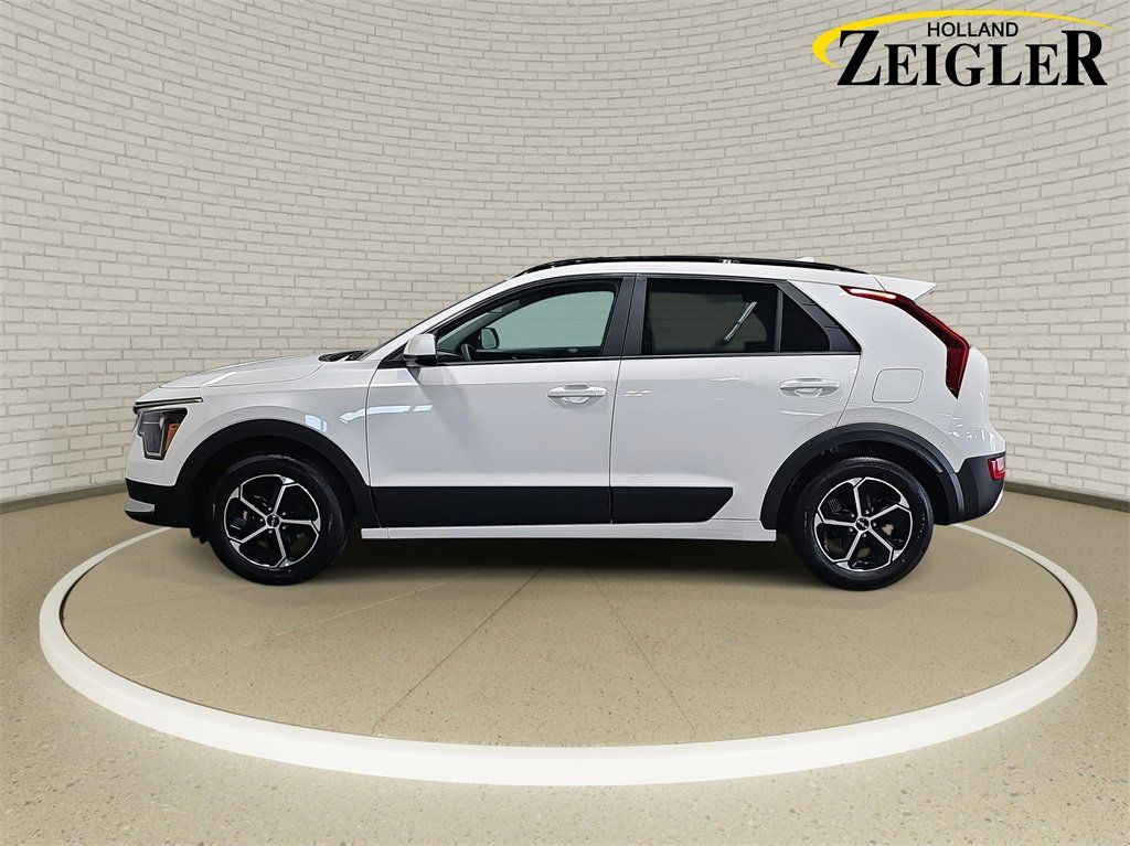 2024 KIA NIRO - Image 8